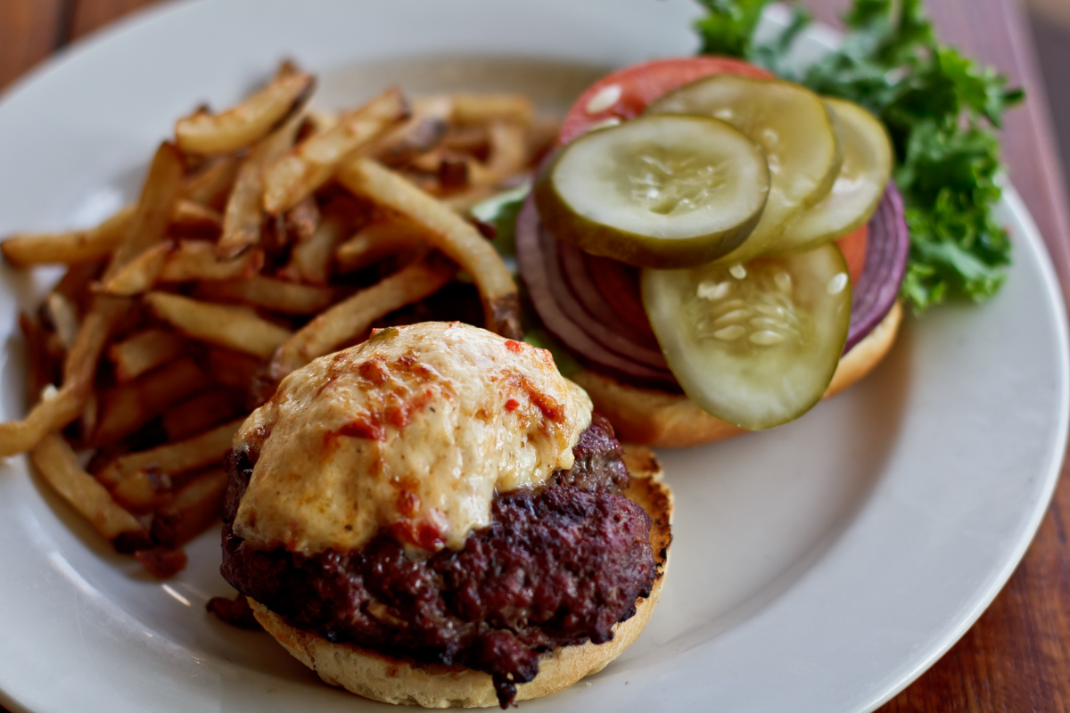 Our Monday Blue Plate: The Roadhouse Burger